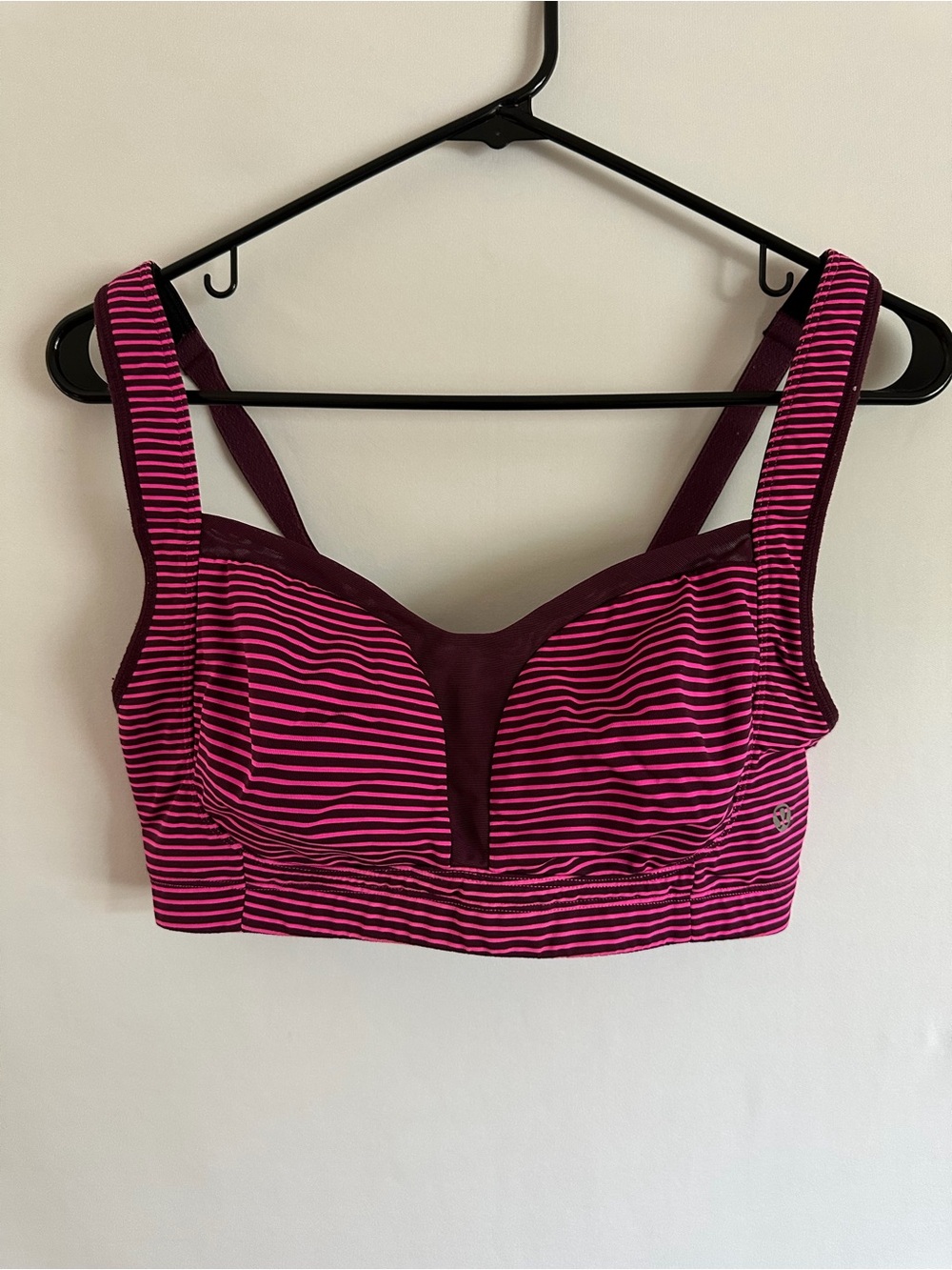 Lululemon Ta Ta Tamer II Sports Bra Hyper Stripped Raspberry 34DD